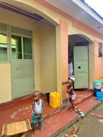 rental-units-for-sale-in-katalemwa-big-1