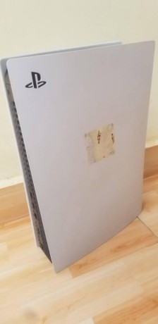 play-staion-5-for-sale-big-2