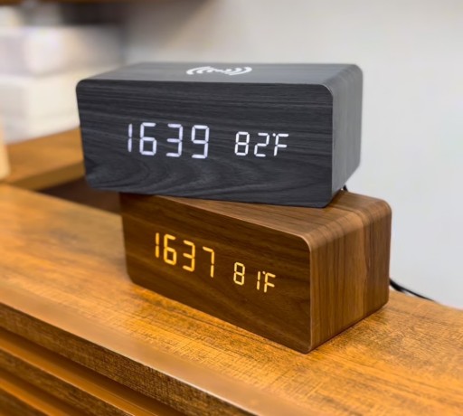 wooden-digital-table-clock-big-1