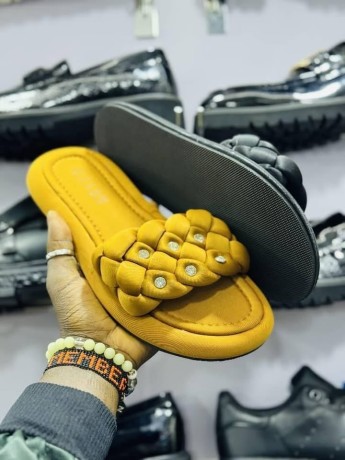 classic-ladies-shoes-big-0