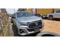 toyota-hilux-2019-small-2