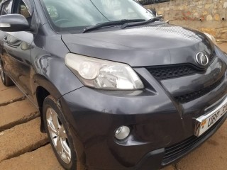 toyota-ist