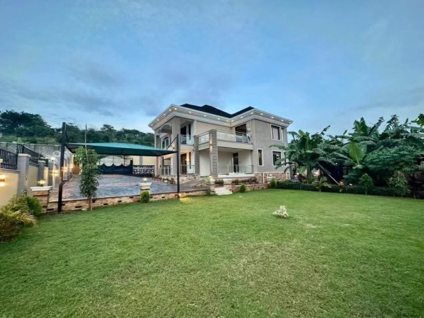 bwebajja-hiil-house-for-sale-big-2