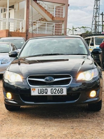 subaru-legacy-big-1