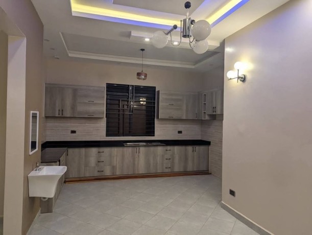 brand-new-house-for-sale-in-kajjansi-big-4